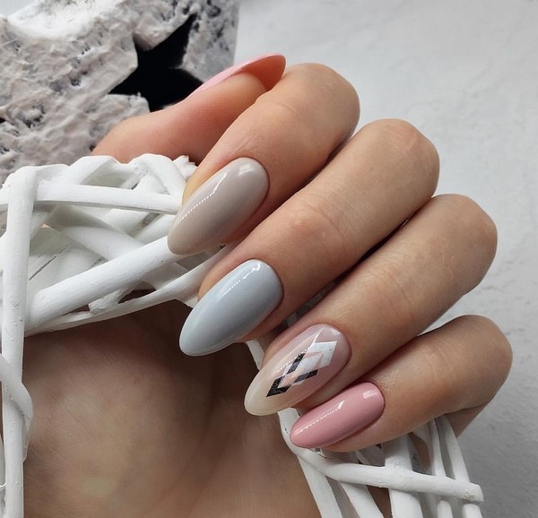 Long Nails Art Design Ideas in Fall & Winter
