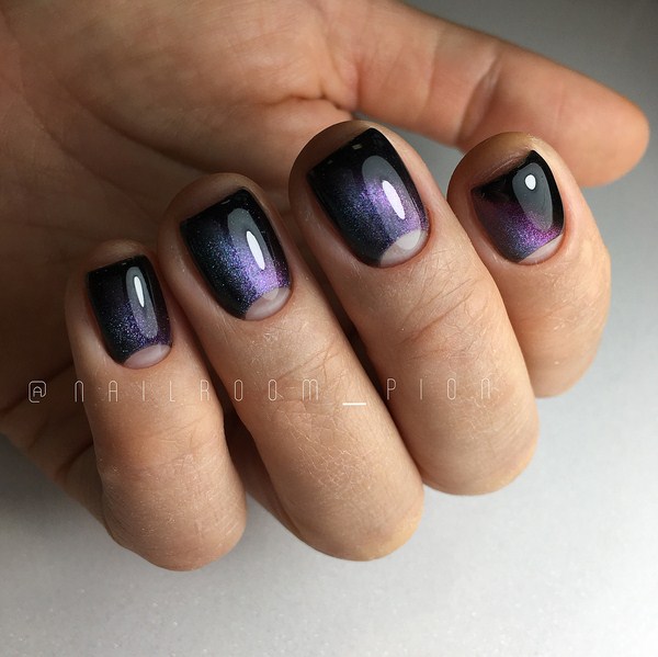 Black Nail Art Design Idea