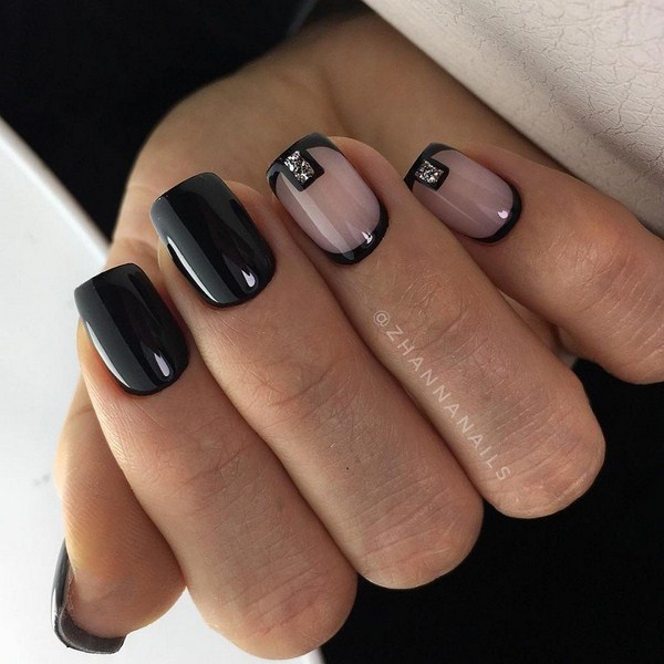 Black Nail Art Design Idea