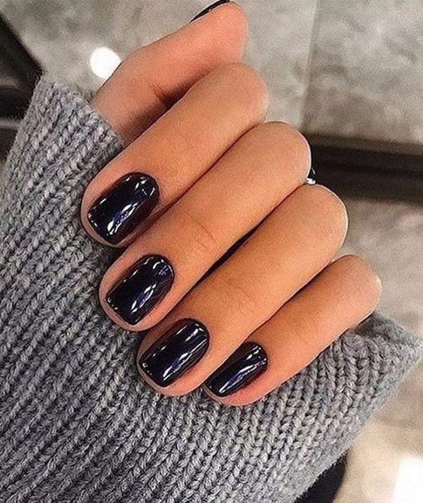 Black Nail Art Design Idea