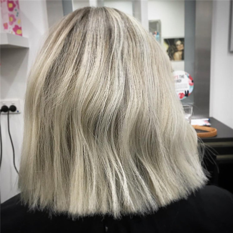 Chic and Stylish Bob Haircuts and Colors for Special Look of 2021; Bob haircut; Bob hairstyles; Haircut; hairstyle #BobHaircut #Hairstyles #Haircut; #BobHairstyles 