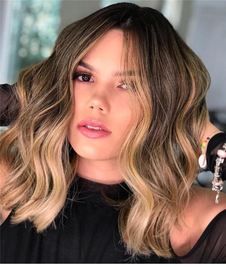 Chic and Stylish Bob Haircuts and Colors for Special Look of 2021; Bob haircut; Bob hairstyles; Haircut; hairstyle #BobHaircut #Hairstyles #Haircut; #BobHairstyles 