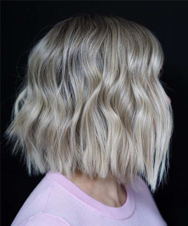 Chic and Stylish Bob Haircuts and Colors for Special Look of 2021; Bob haircut; Bob hairstyles; Haircut; hairstyle #BobHaircut #Hairstyles #Haircut; #BobHairstyles 