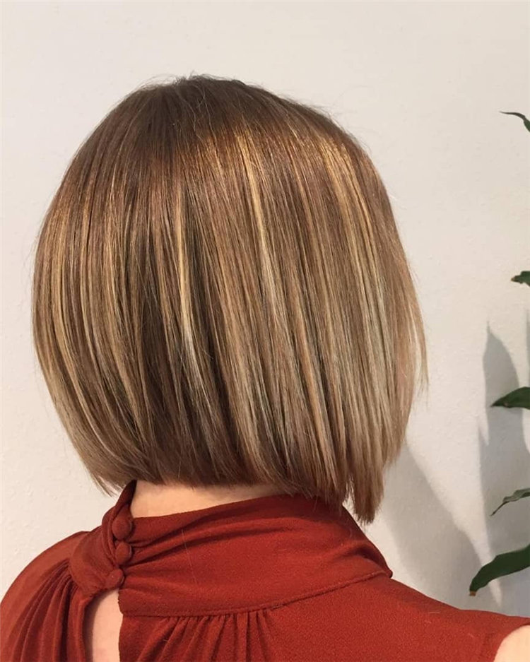 Chic and Stylish Bob Haircuts and Colors for Special Look of 2021; Bob haircut; Bob hairstyles; Haircut; hairstyle #BobHaircut #Hairstyles #Haircut; #BobHairstyles 