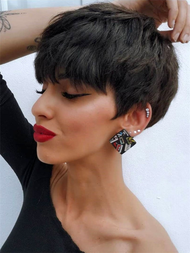 To give you some short hairstyles inspiration, we have found 430 short haircuts ideas. There is a mix of designs featured from Pixie hairstyle to Bob haircuts. So, take a look and find a beautiful short hairstyle ideas. #shorthairstyle #bobhairs #hairstyles