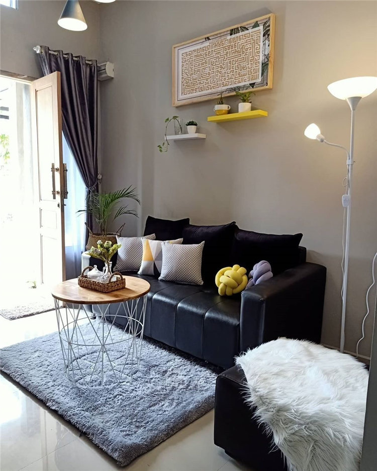 Cozy small living room decor ideas, include modern, rustic, and traditional and more. If you want to decor living, you can browse our website from time to time. #livingroomdecor #livingroomideas #livingroomdesigns