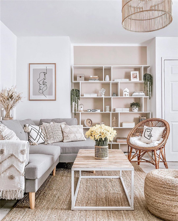 Cozy small living room decor ideas, include modern, rustic, and traditional and more. If you want to decor living, you can browse our website from time to time. #livingroomdecor #livingroomideas #livingroomdesigns