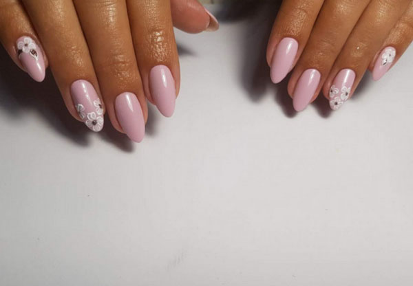 Stylish Nail Designs and Ideas For Spring 2021