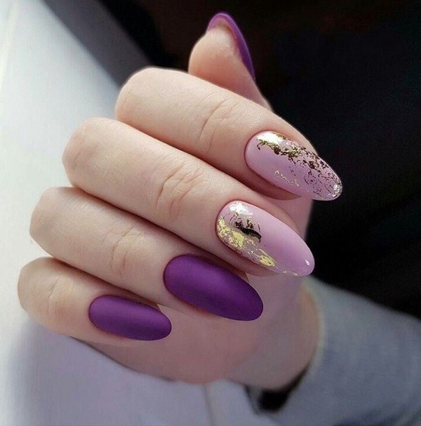 Chic Gold Nail Design Ideas