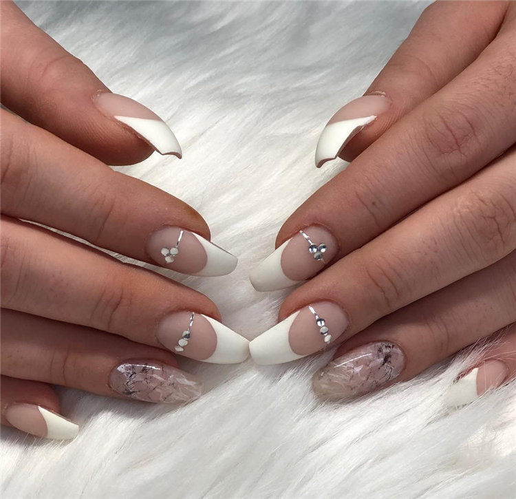 70+ French Manicure Ideas and Inspiration 2021, #FrenchManicure, #FrenchNails