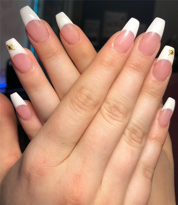 70+ French Manicure Ideas and Inspiration 2021, #FrenchManicure, #FrenchNails