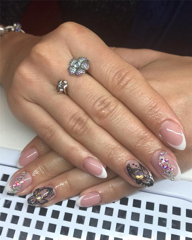 70+ French Manicure Ideas and Inspiration 2021, #FrenchManicure, #FrenchNails