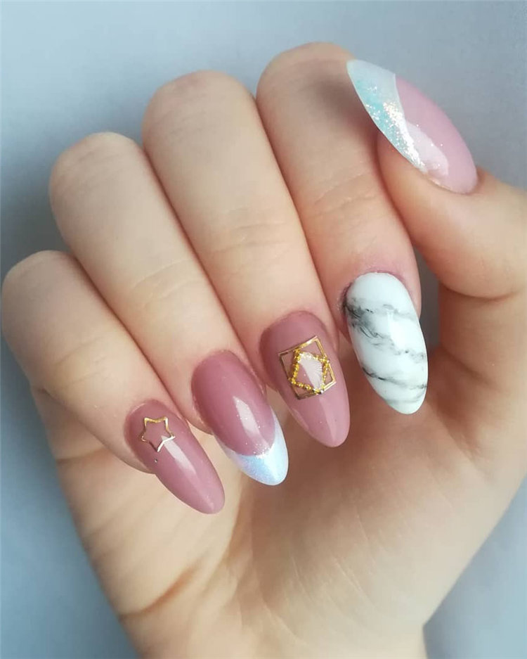 70+ French Manicure Ideas and Inspiration 2021, #FrenchManicure, #FrenchNails