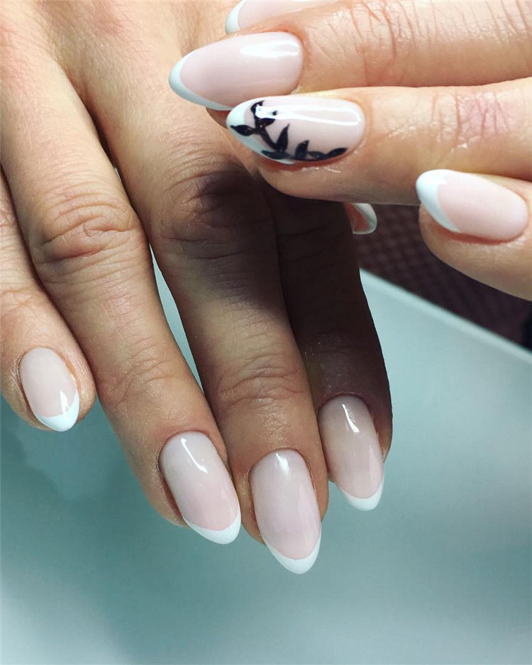 70+ French Manicure Ideas and Inspiration 2021, #FrenchManicure, #FrenchNails