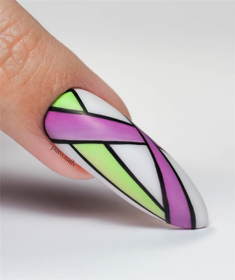 Geometric Nail Art Ideas; Geometric Manicures; geometric nails; nails designs; nails art; geometric aesthetic; nails polish;