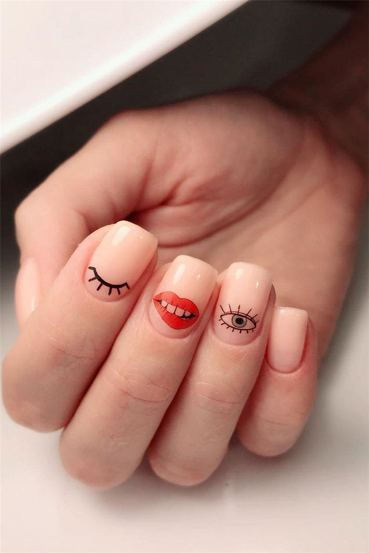 Geometric Nail Art Ideas; Geometric Manicures; geometric nails; nails designs; nails art; geometric aesthetic; nails polish;