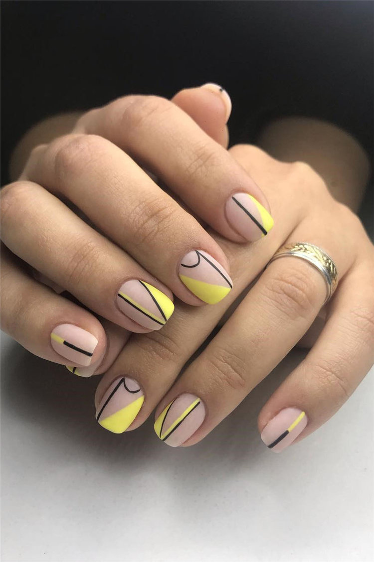Geometric Nail Art Ideas; Geometric Manicures; geometric nails; nails designs; nails art; geometric aesthetic; nails polish;
