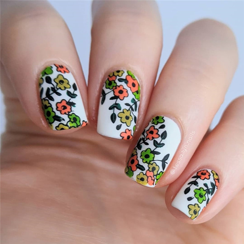 35 Spring Nail Design Trends and Colors. We have gathered the best spring nails ideas including beautiful flower,  greens, pinks, yellow and so on. You can try with the spring nails designs. #NailArt #springnails