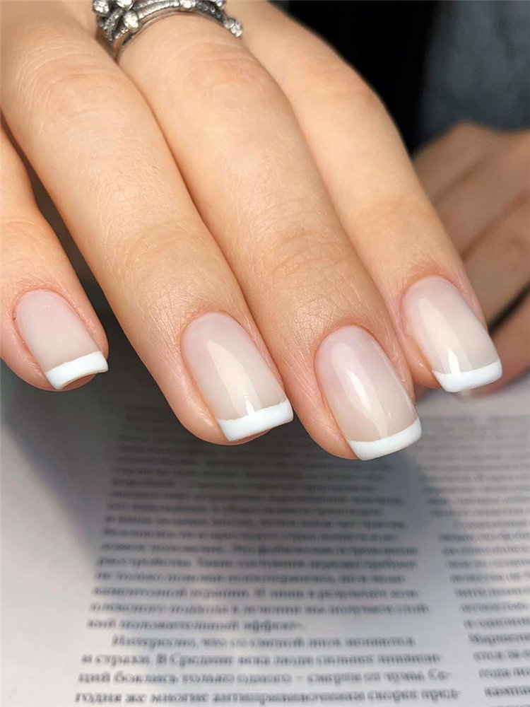 To give you some small white design ideas, we have found 30 classy and stylish white nails ideas for 2021. If you want to manicure, you can browse our website from time to time. #whitenails #nailsacrylic #whitenaildesigns #naildesigns