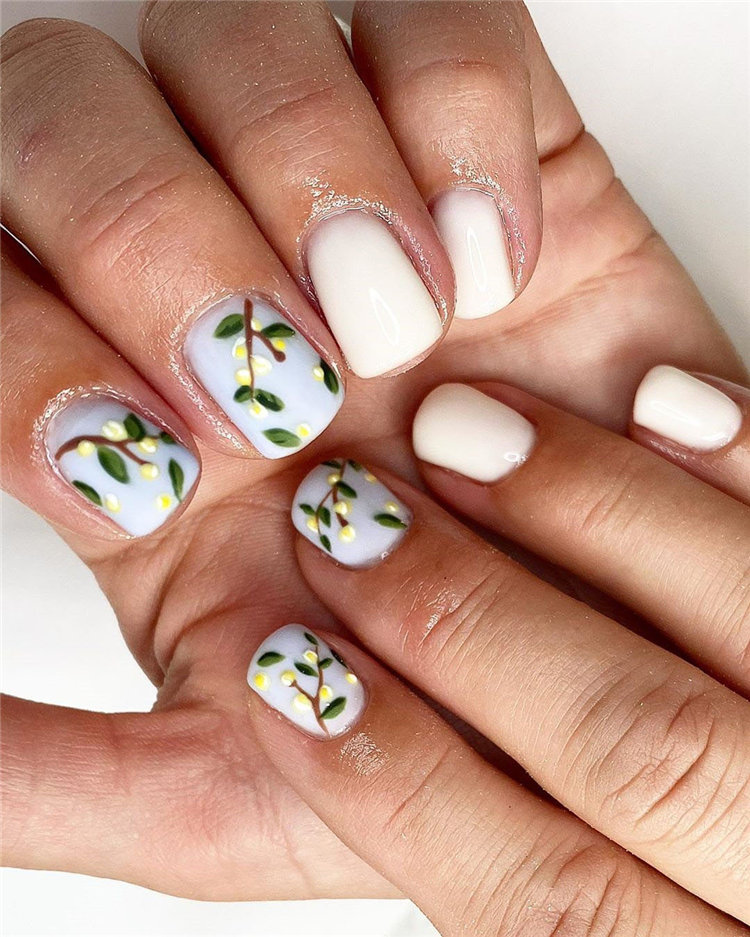 Nails 2021 trends, to give you some nail ideas, we have found 50 simple and classy nails design for women. If you want to wear a new nail shape or color, you can browse our website from time to time. #naildesigns#nailsspring #nailideas