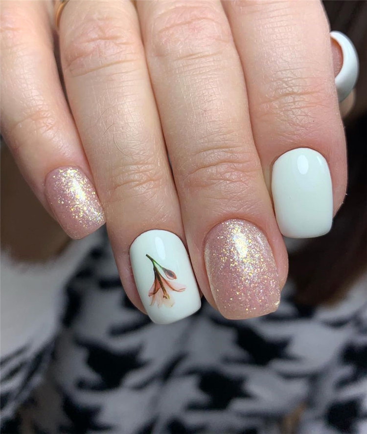 Nails 2021 trends, to give you some nail ideas, we have found 50 simple and classy nails design for women. If you want to wear a new nail shape or color, you can browse our website from time to time. #naildesigns#nailsspring #nailideas