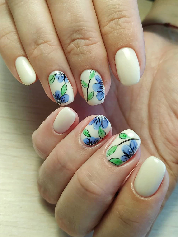 Nails 2021 trends, to give you some nail ideas, we have found 50 simple and classy nails design for women. If you want to wear a new nail shape or color, you can browse our website from time to time. #naildesigns#nailsspring #nailideas