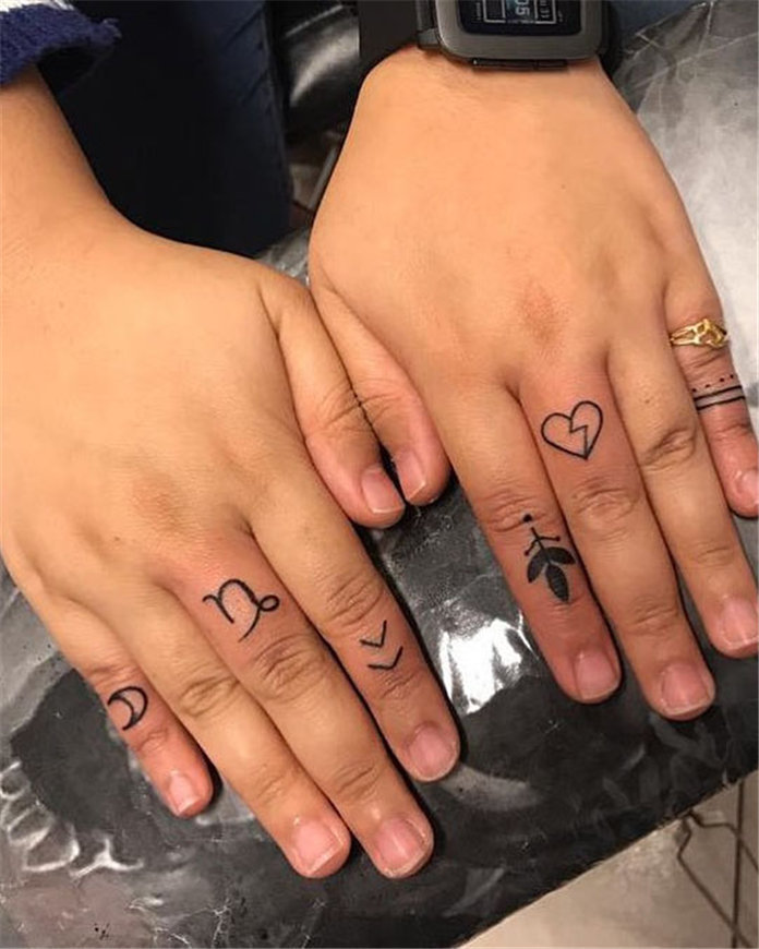 Trendy Finger Tattoo Designs Inspirations 2021, #FingerTattoos, #TattooDesigns