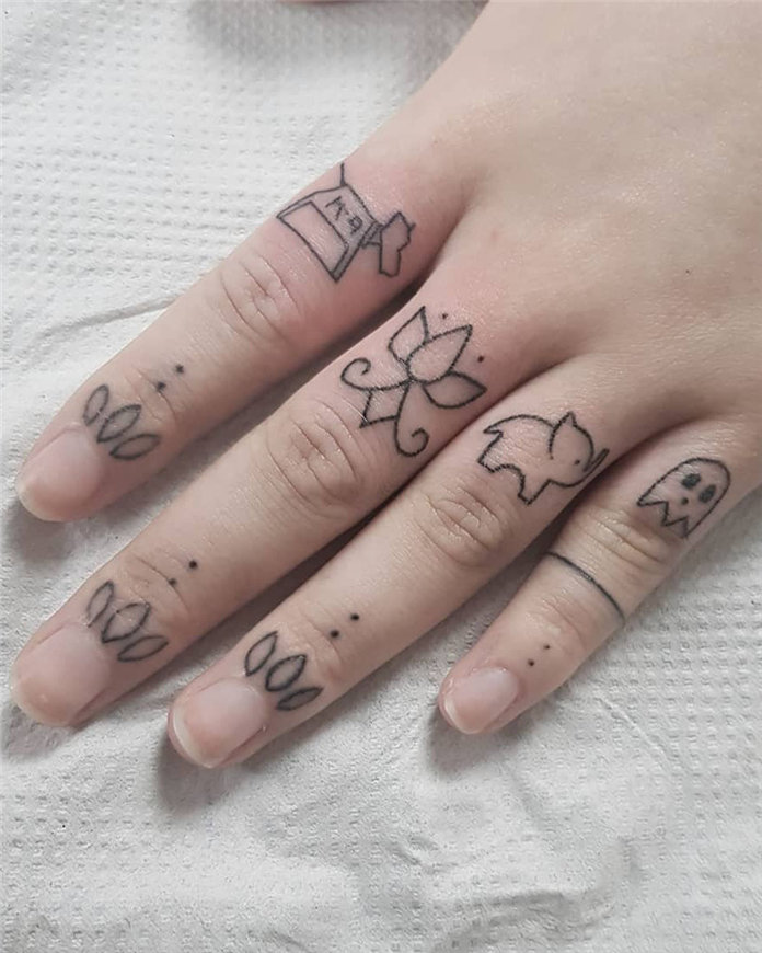 Trendy Finger Tattoo Designs Inspirations 2021, #FingerTattoos, #TattooDesigns