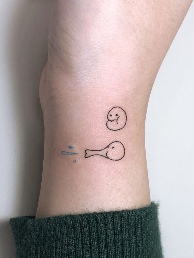 50 Simple and Small Tattoos for Women With Meaning