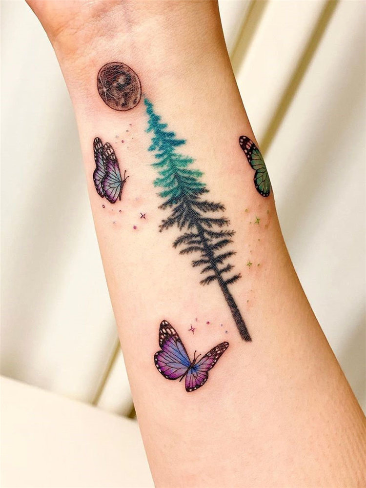 Watercolor tattoo ideas for women, include flower tattoo, butterfly tattoos, and lavender tattoo design and more. If you want to try watercolor tattoos, you can browse our website from time to time. #watercolortattoo #tattooideas #tattoodesigns