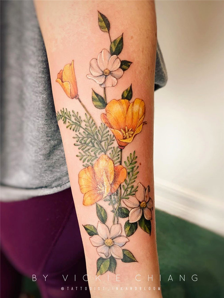 Watercolor tattoo ideas for women, include flower tattoo, butterfly tattoos, and lavender tattoo design and more. If you want to try watercolor tattoos, you can browse our website from time to time. #watercolortattoo #tattooideas #tattoodesigns